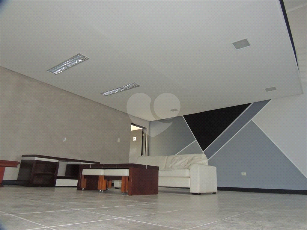 Salão Comercial à Venda no Tremembé