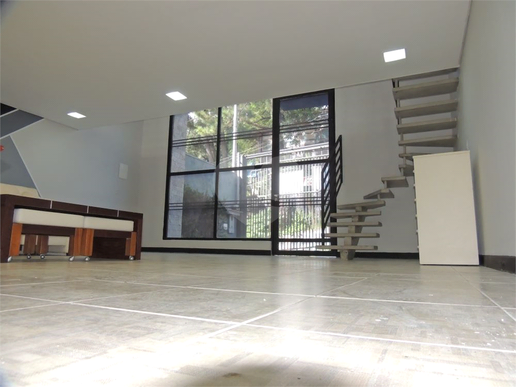 Salão Comercial à Venda no Tremembé