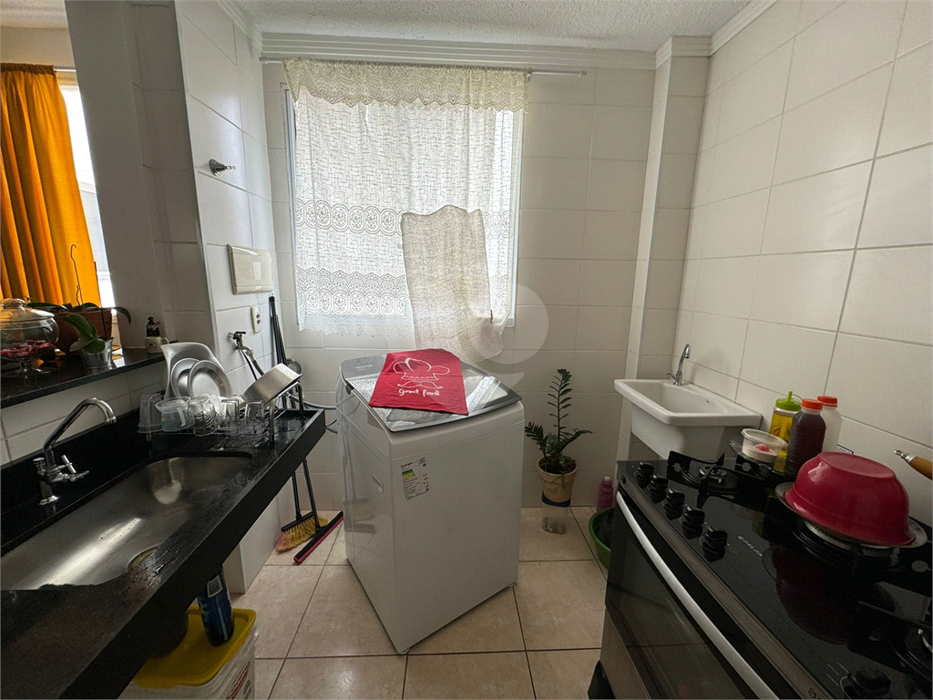 Apartamento à venda com 2 quartos, 45m² - Foto 13