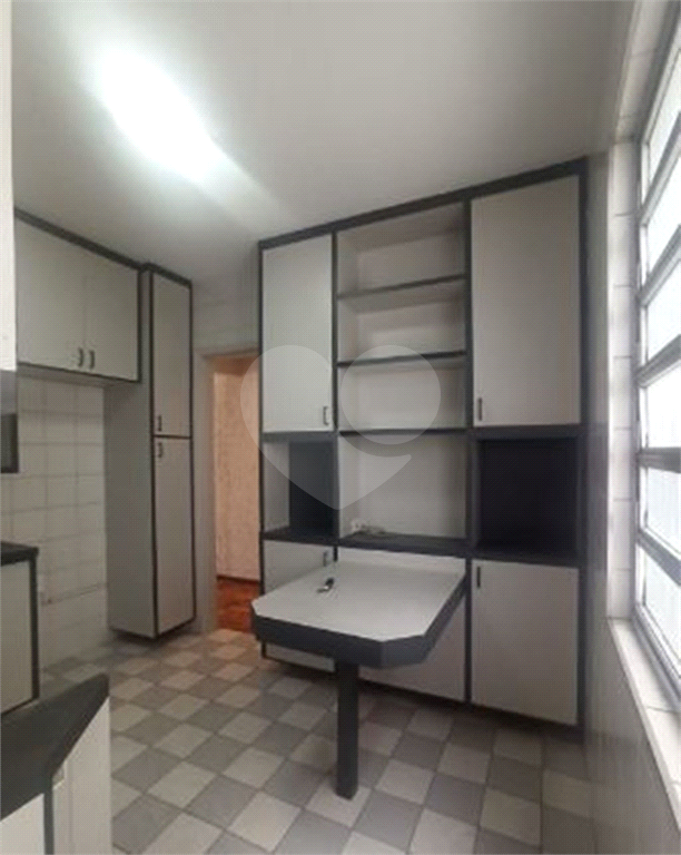 APARTAMENTO em PERDIZES