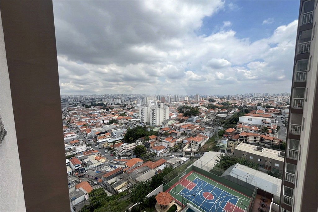 Apartamento com 2 dormitórios e 1 vaga