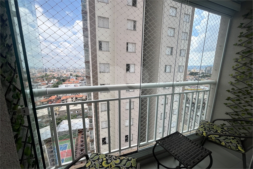 Apartamento com 2 dormitórios e 1 vaga