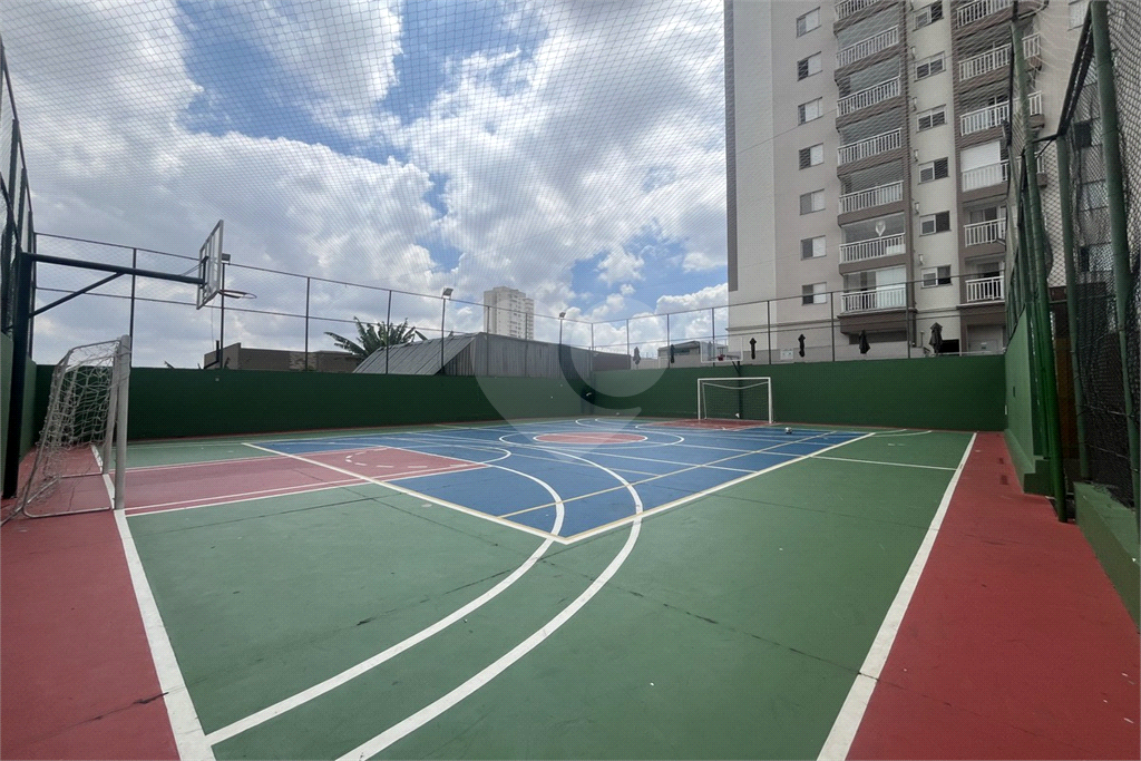 Apartamento com 2 dormitórios e 1 vaga