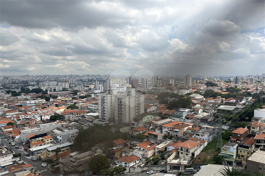 Apartamento com 2 dormitórios e 1 vaga