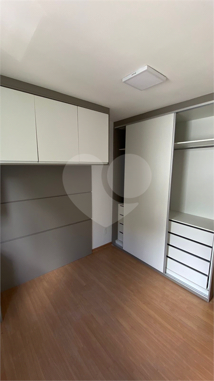 Apartamento à venda com 2 quartos, 42m² - Foto 15