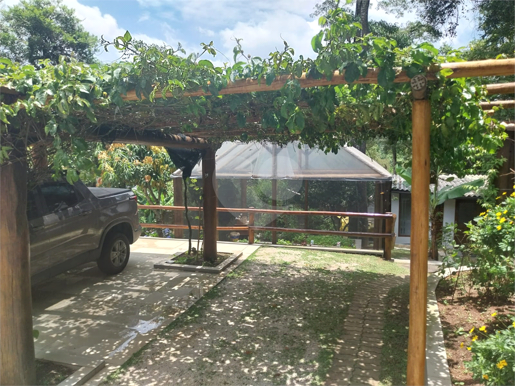 Sobrado em Condomínio em Caieiras !
