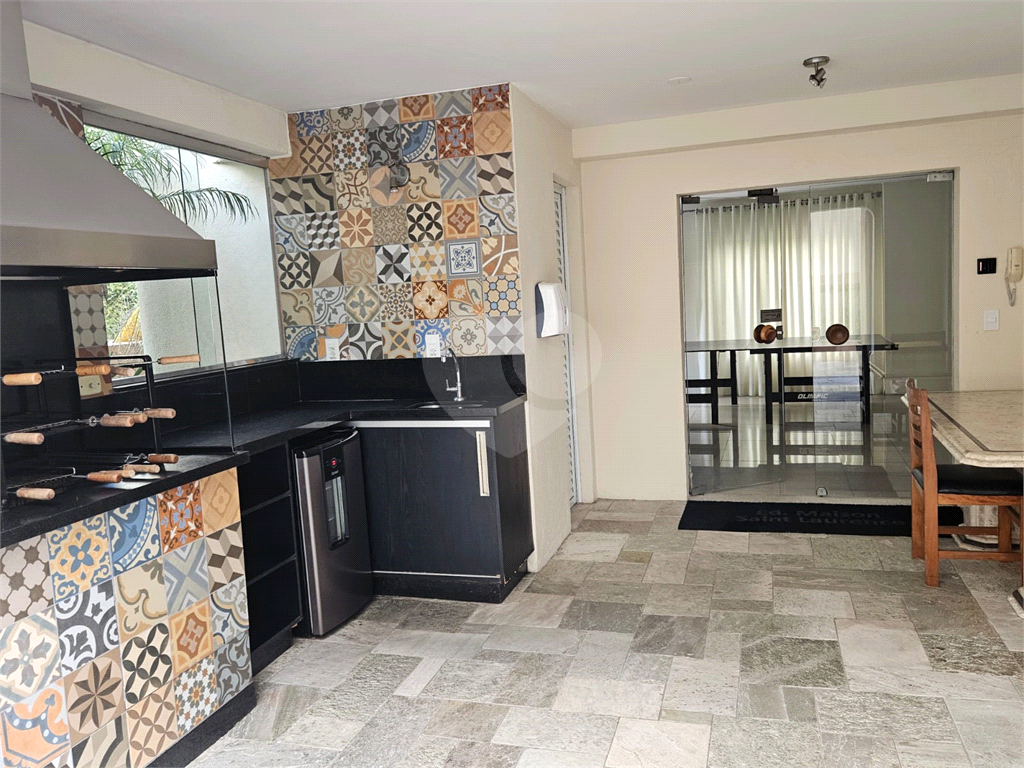 APARTAMENTO em MORUMBI
