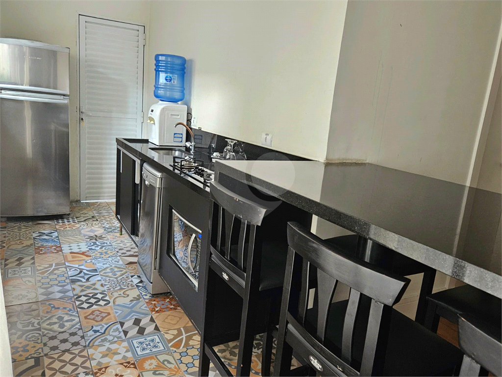 APARTAMENTO em MORUMBI