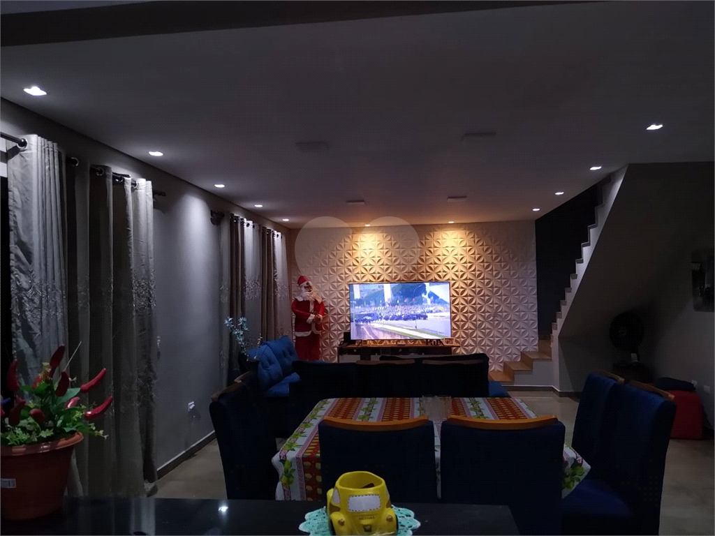 Casa à venda com 3 quartos, 420m² - Foto 7