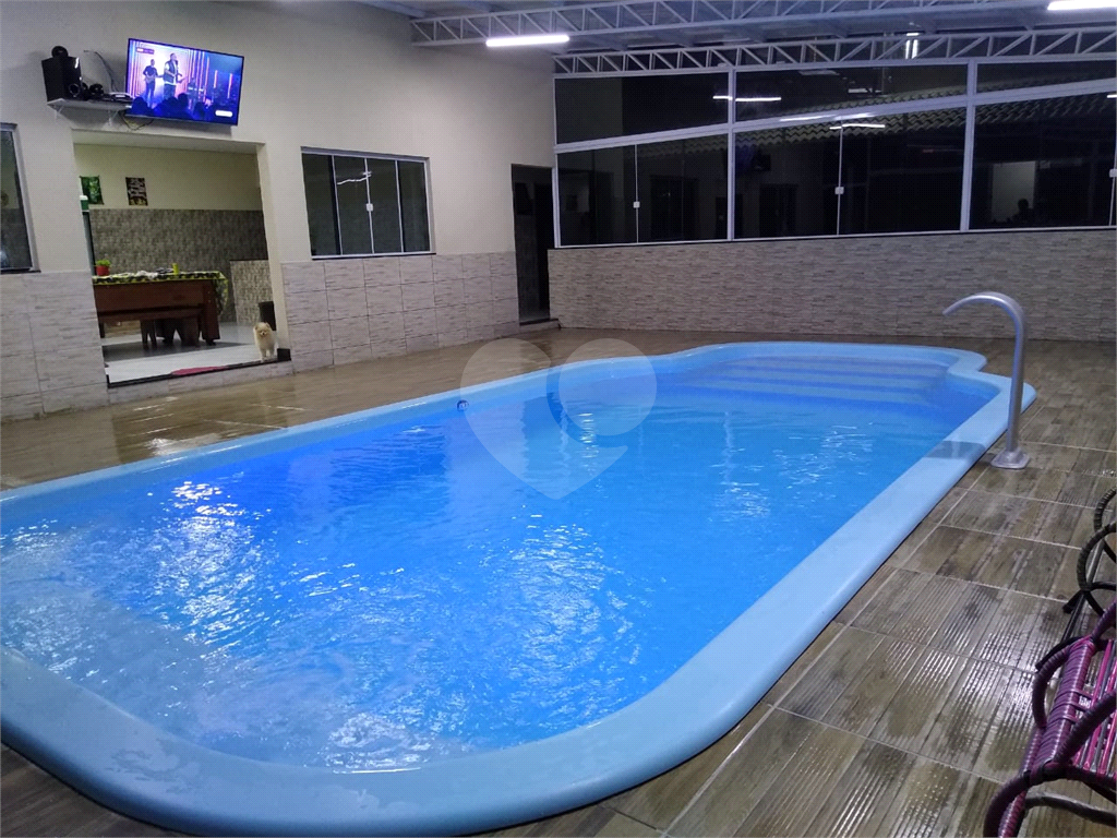 Casa à venda com 3 quartos, 420m² - Foto 11