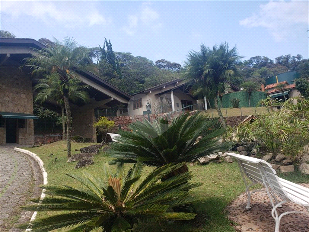 Casa de Condomínio à venda, 699m² - Foto 1