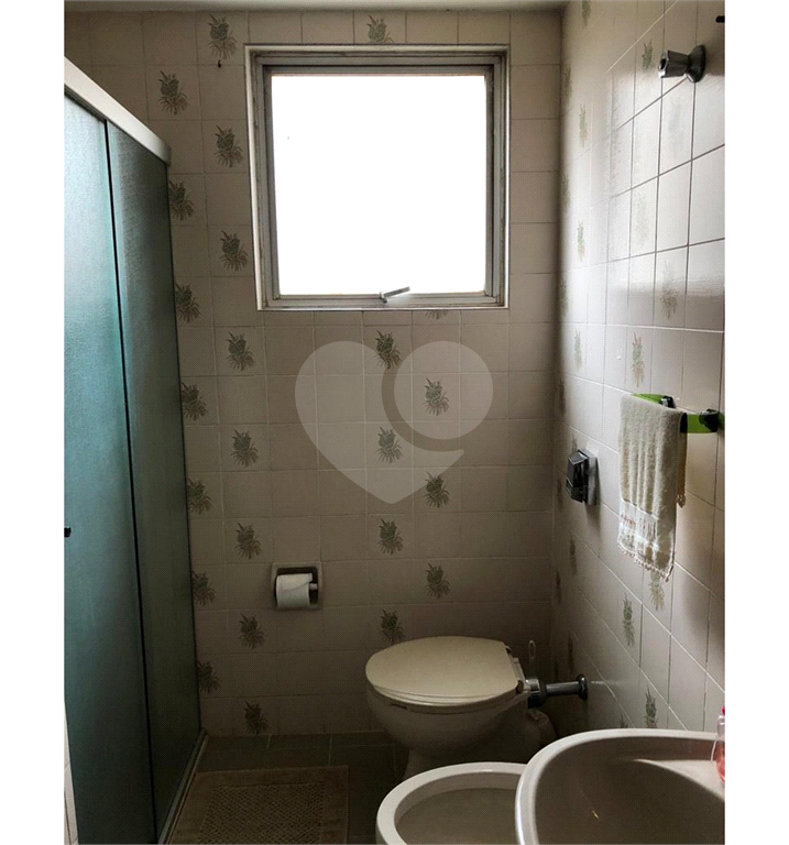 Apartamento com 3 quartos sendo 1 suíte, 99,8 metros 