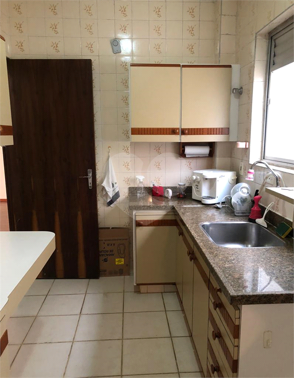 Apartamento com 3 quartos sendo 1 suíte, 99,8 metros 