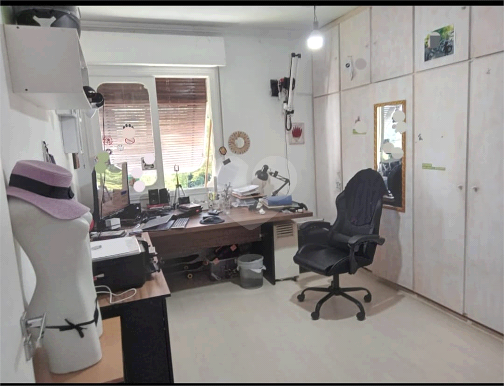 Apartamento com Linda Vista da Serra da Cantareira em Condomínio Completo