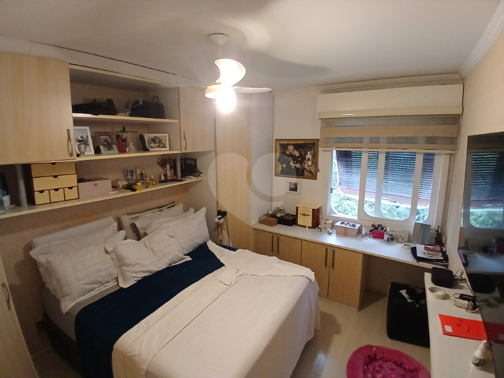 Apartamento com Linda Vista da Serra da Cantareira em Condomínio Completo