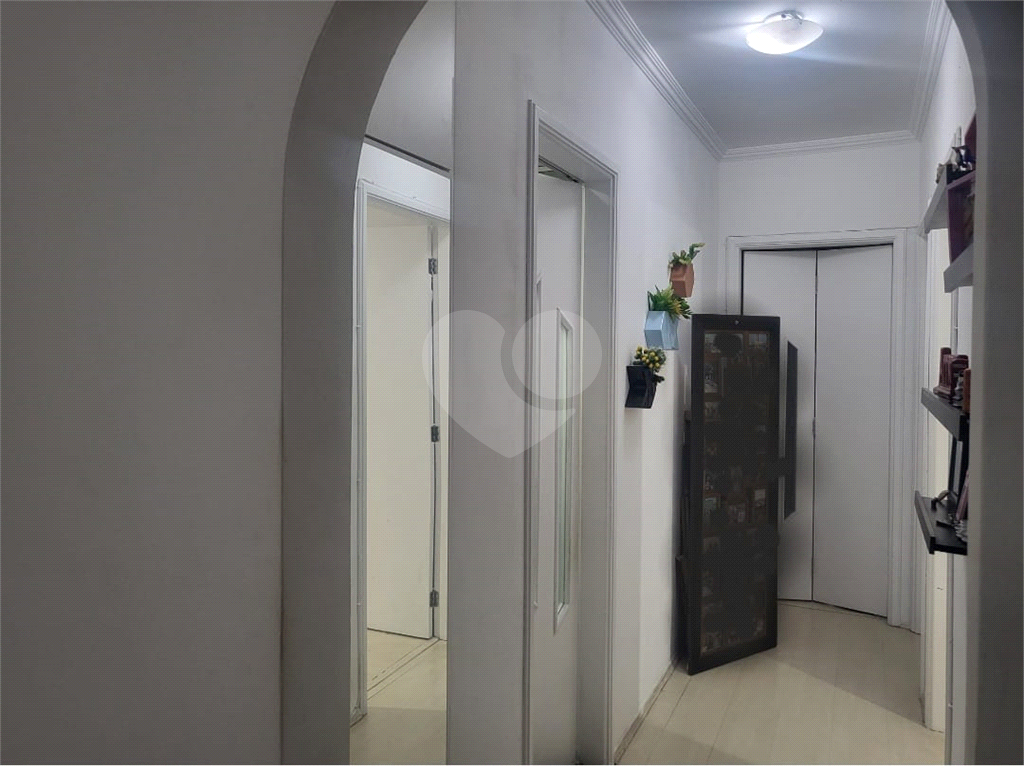 Apartamento com Linda Vista da Serra da Cantareira em Condomínio Completo