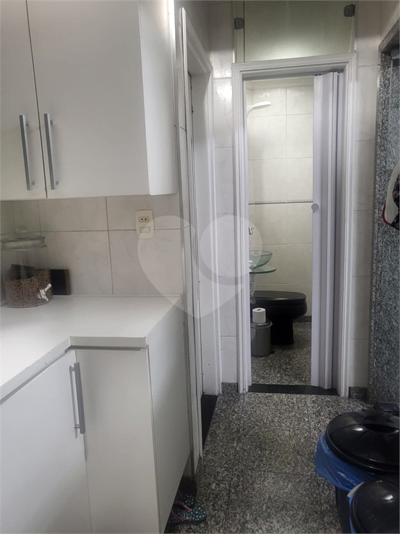 Apartamento com Linda Vista da Serra da Cantareira em Condomínio Completo