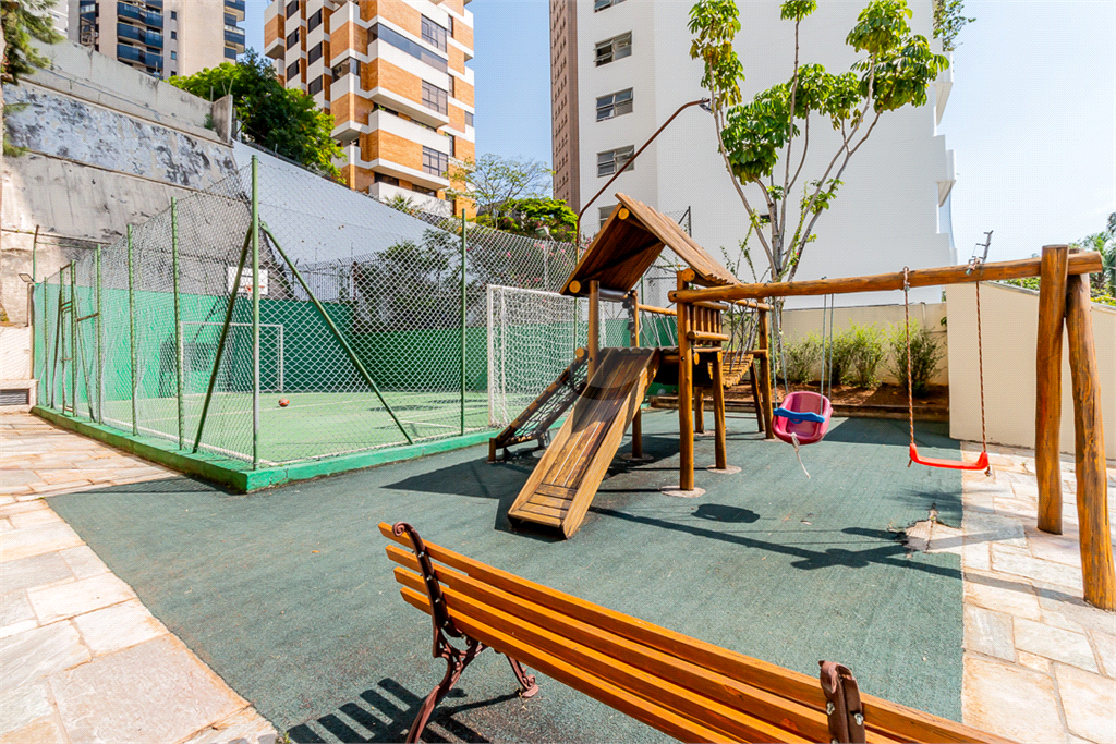 Imóvel de 200m² 4 quartos 2 vagas com lazer Higienópolis

