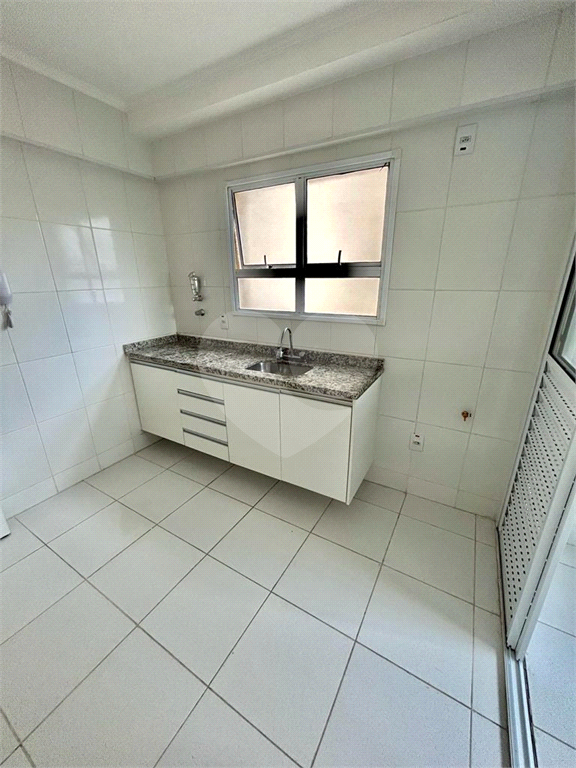 Excelente apartamento na Parada Inglesa, varanda grill, 2 dormitórios 1 suíte e 2 vagas 