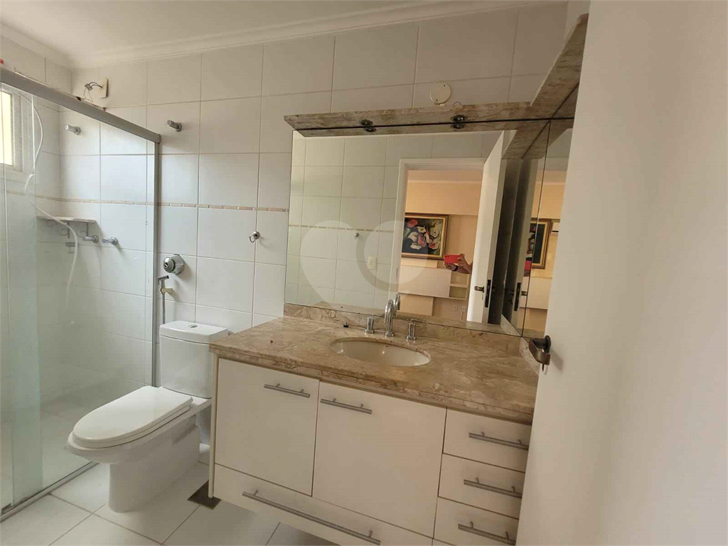 Apartamento para alugar com 4 quartos, 147m² - Foto 8