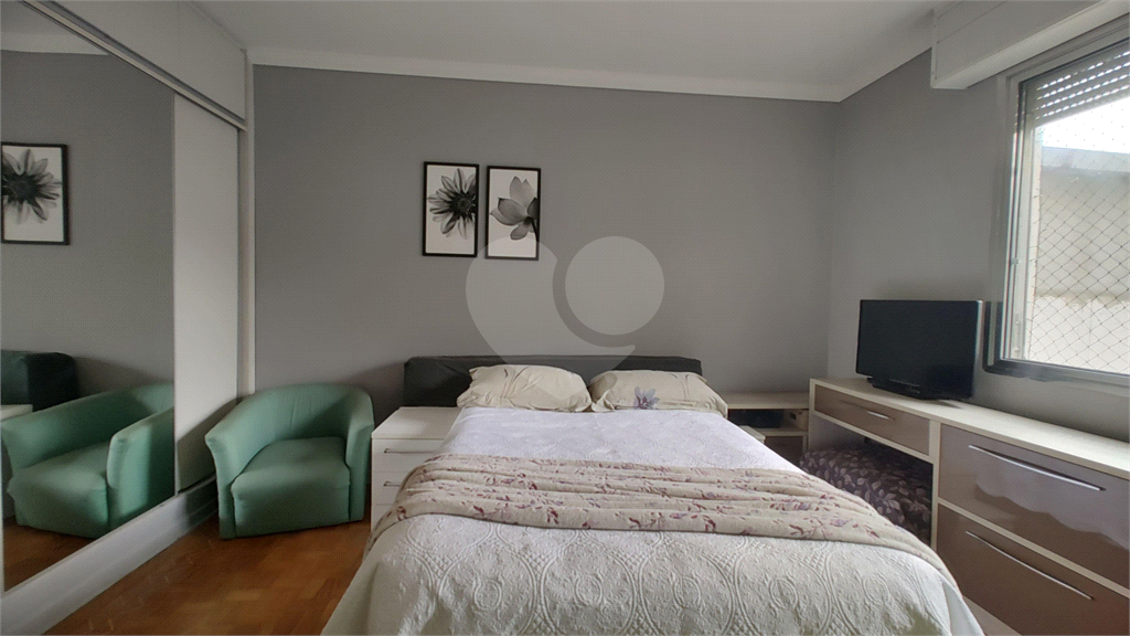 Imóvel de 96m² 2 quartos, 1 suíte, reformado Pompéia
