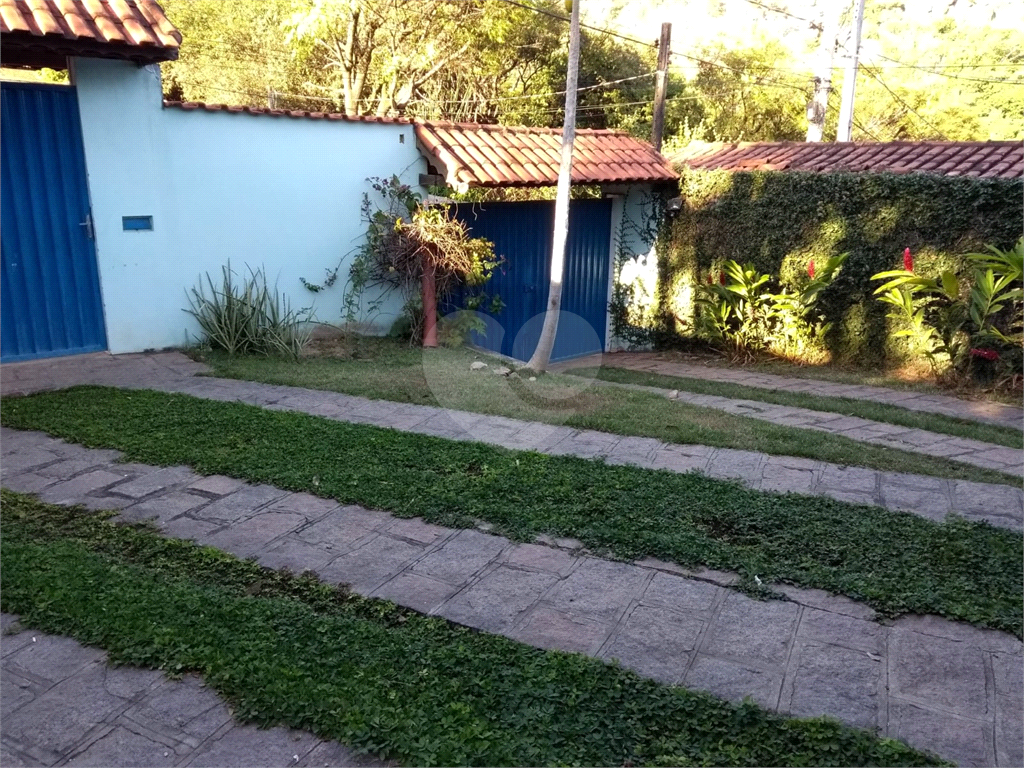 Casa à venda com 2 quartos, 250m² - Foto 14