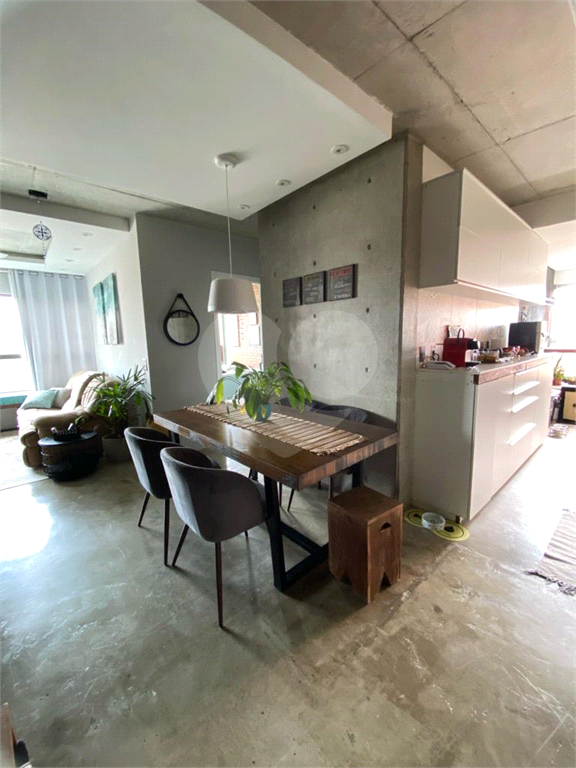 APARTAMENTO em VILA GUILHERME