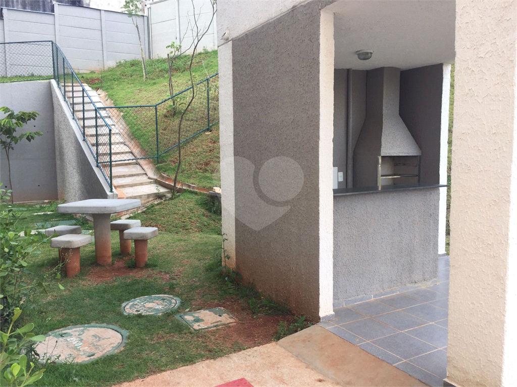 APARTAMENTO em HORTO