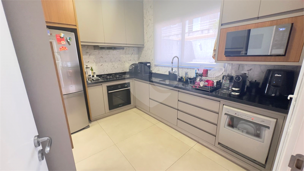 Casa de Condomínio à venda com 3 quartos, 187m² - Foto 28