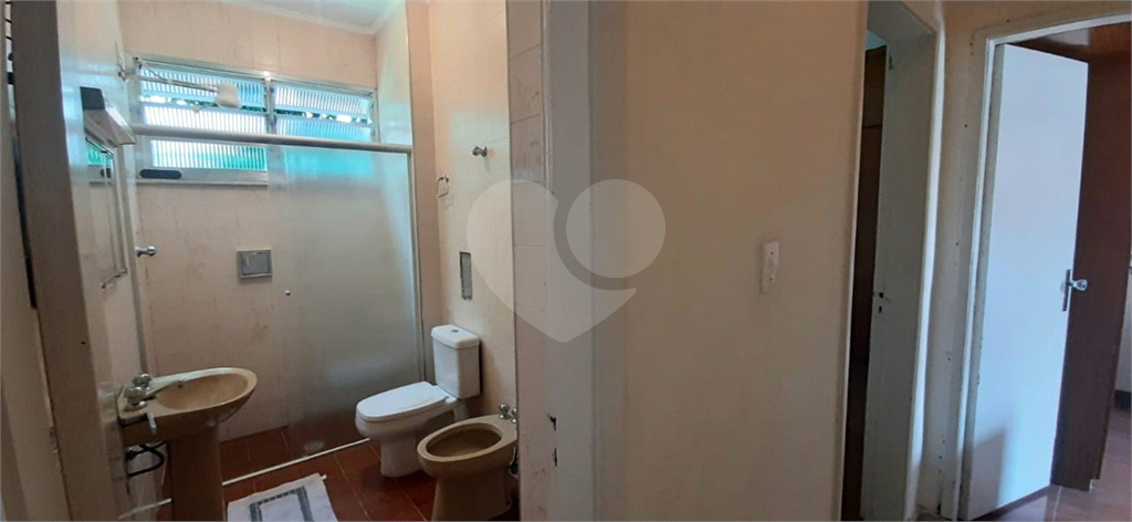 Apartamento à venda com 2 quartos, 64m² - Foto 12