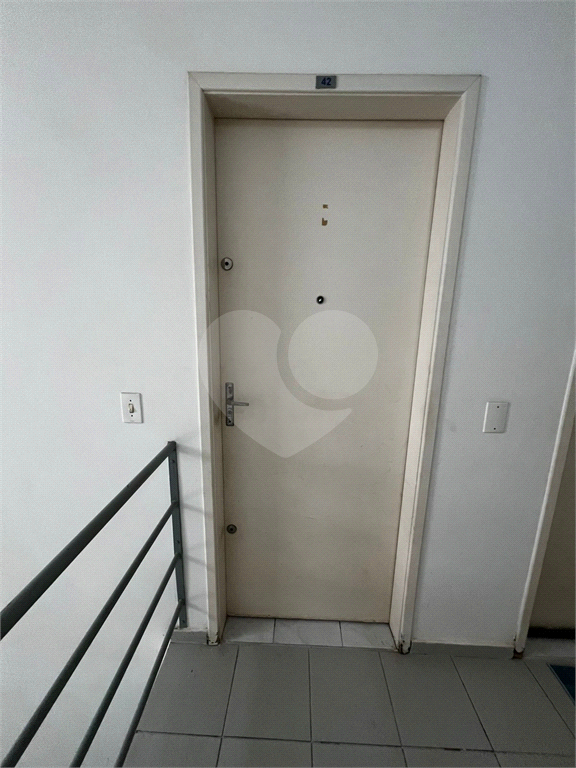 Apartamento à venda com 2 quartos, 47m² - Foto 18