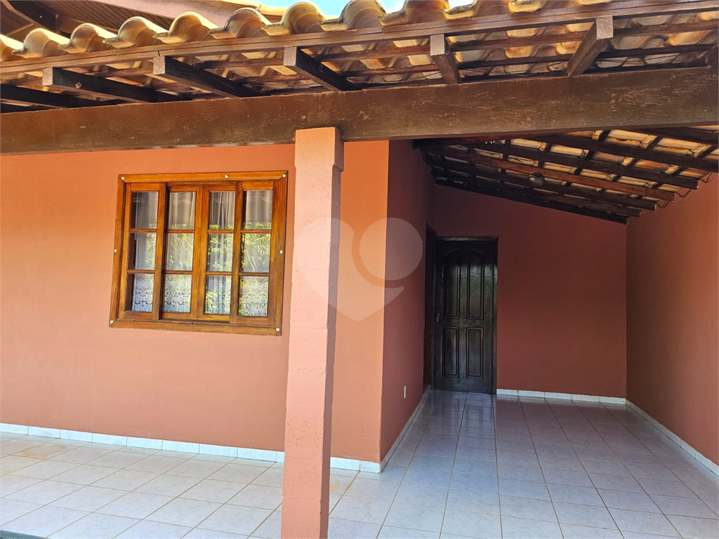 Chácara à venda com 2 quartos, 80m² - Foto 2