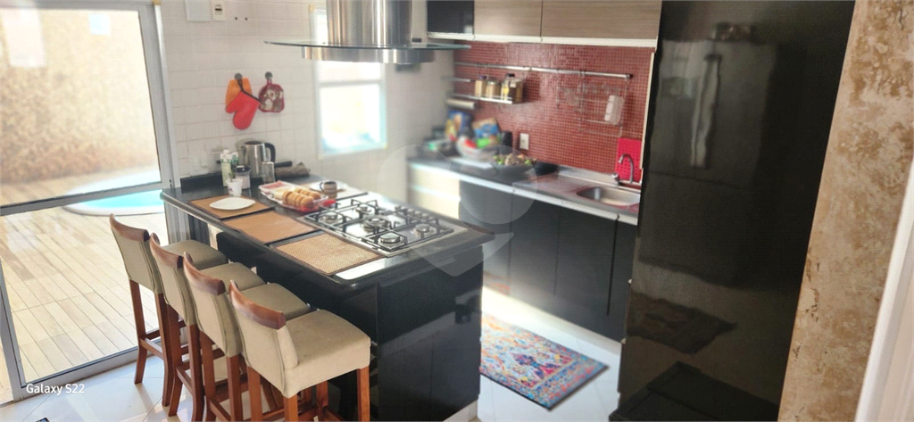 Casa de Condomínio à venda com 5 quartos, 260m² - Foto 18