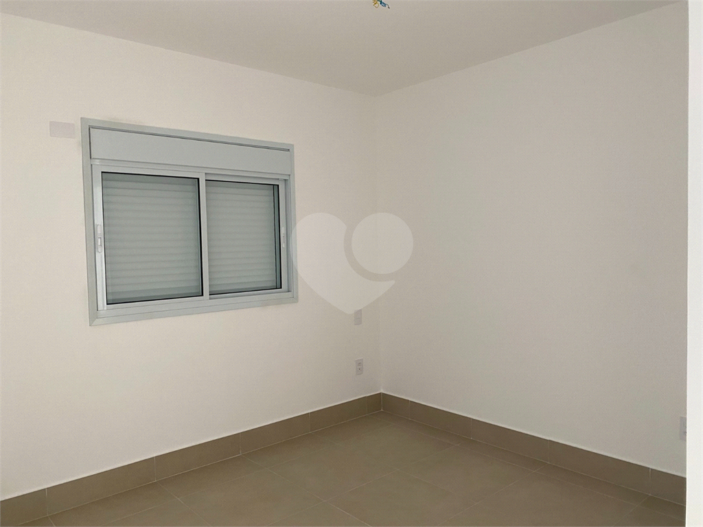 APARTAMENTO em TATUAPÉ