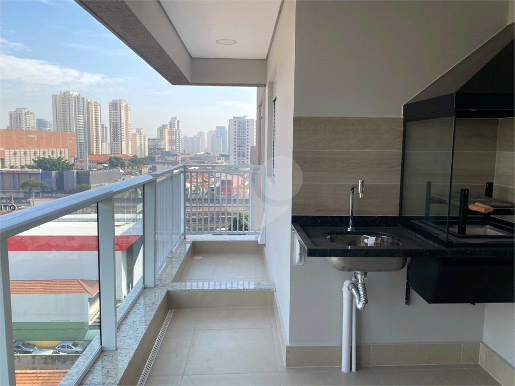 APARTAMENTO em TATUAPÉ