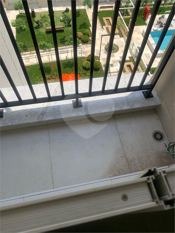 APARTAMENTO em SANTANA
