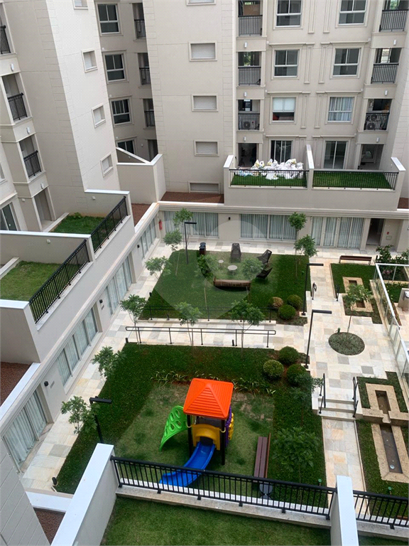 APARTAMENTO em SANTANA