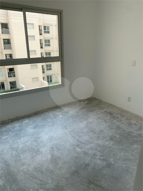 APARTAMENTO em SANTANA