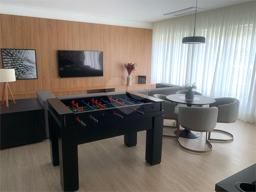 APARTAMENTO em SANTANA