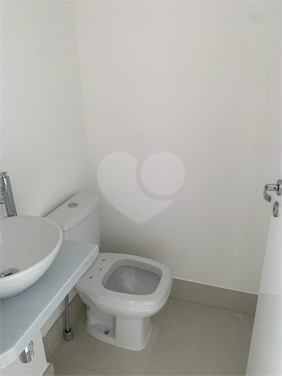 APARTAMENTO em SANTANA