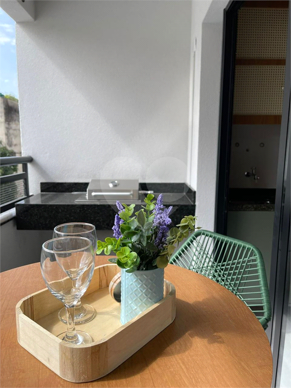 APARTAMENTO em SANTANA