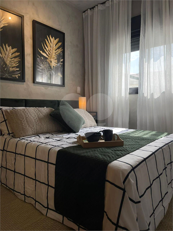 APARTAMENTO em SANTANA
