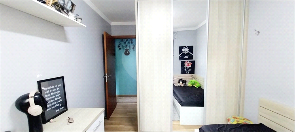 APARTAMENTO em LAUZANE PAULISTA