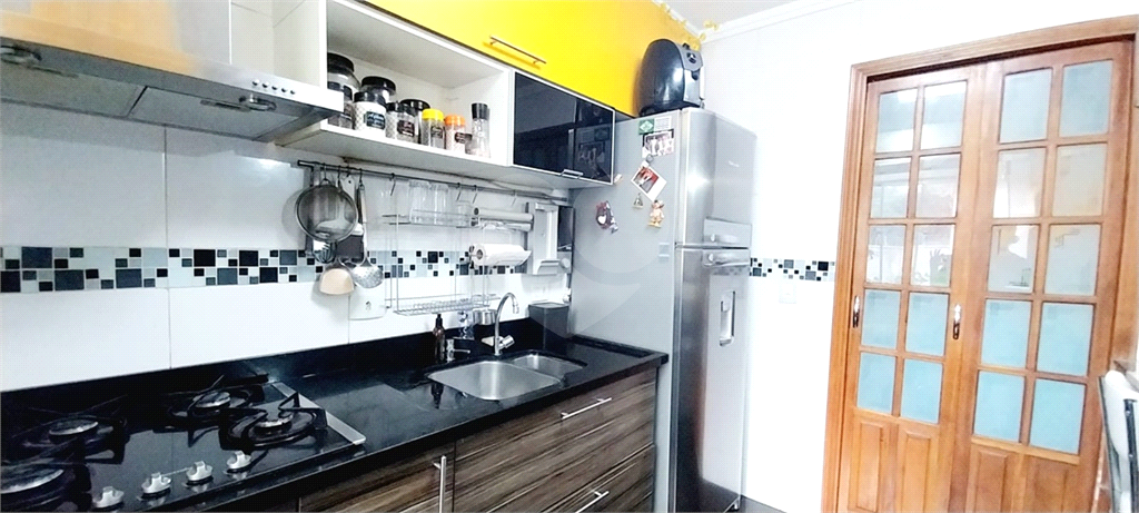 APARTAMENTO em LAUZANE PAULISTA