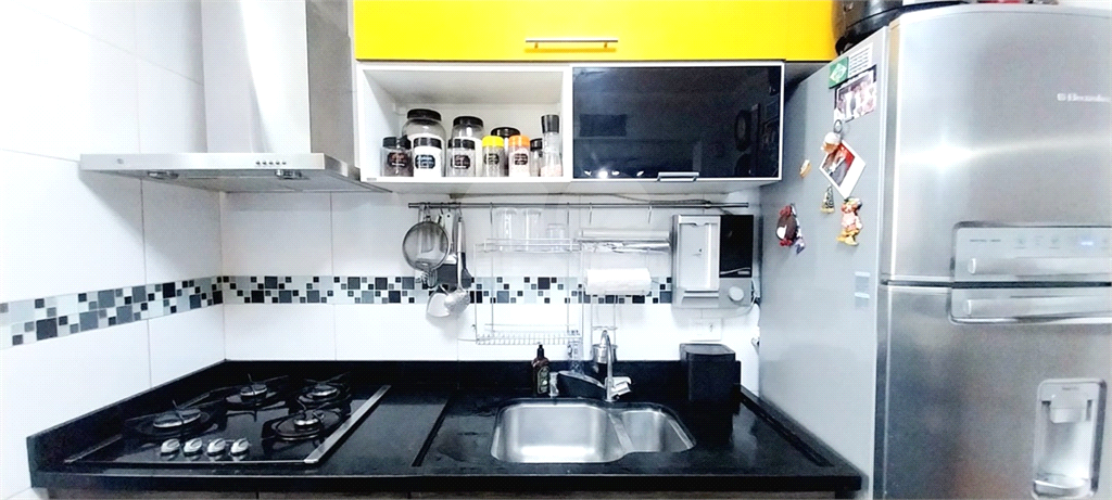 APARTAMENTO em LAUZANE PAULISTA