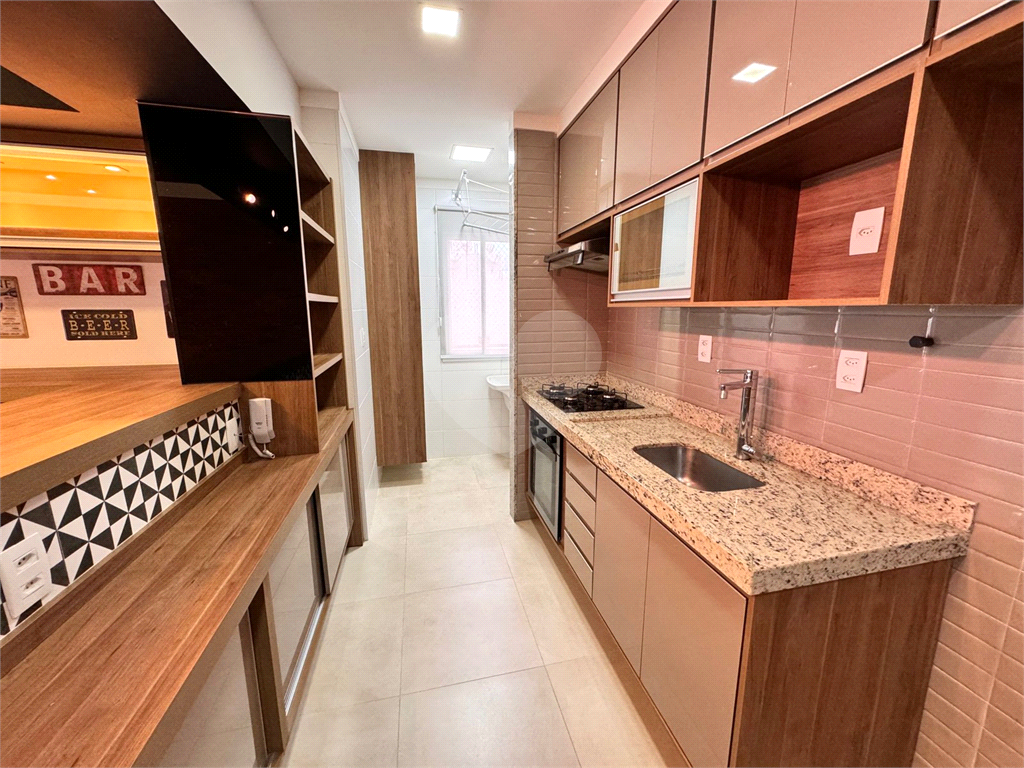 Apartamento à venda com 2 quartos, 85m² - Foto 37