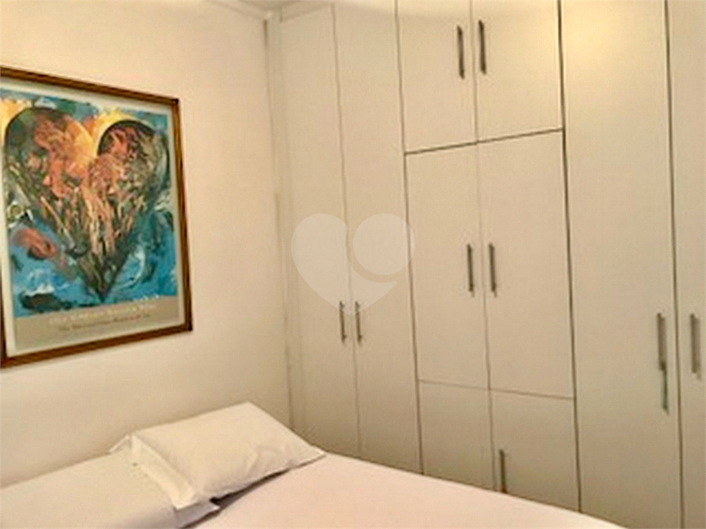APARTAMENTO em JARDIM PAULISTA