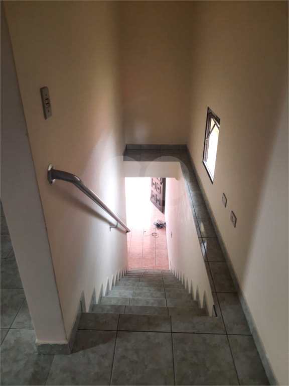 Sobrado à venda com 3 quartos, 225m² - Foto 11