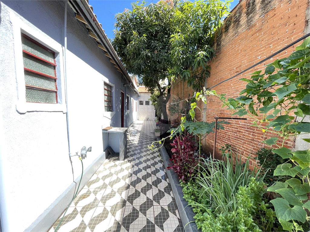 Casa à venda com 5 quartos, 209m² - Foto 27
