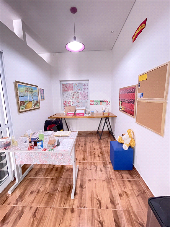 Casa à venda com 5 quartos, 209m² - Foto 2
